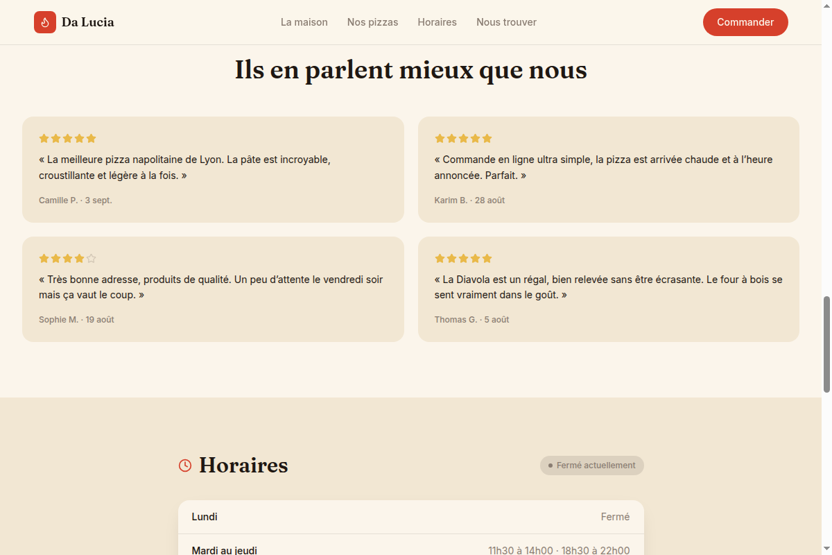Avis clients affichés sur la vitrine