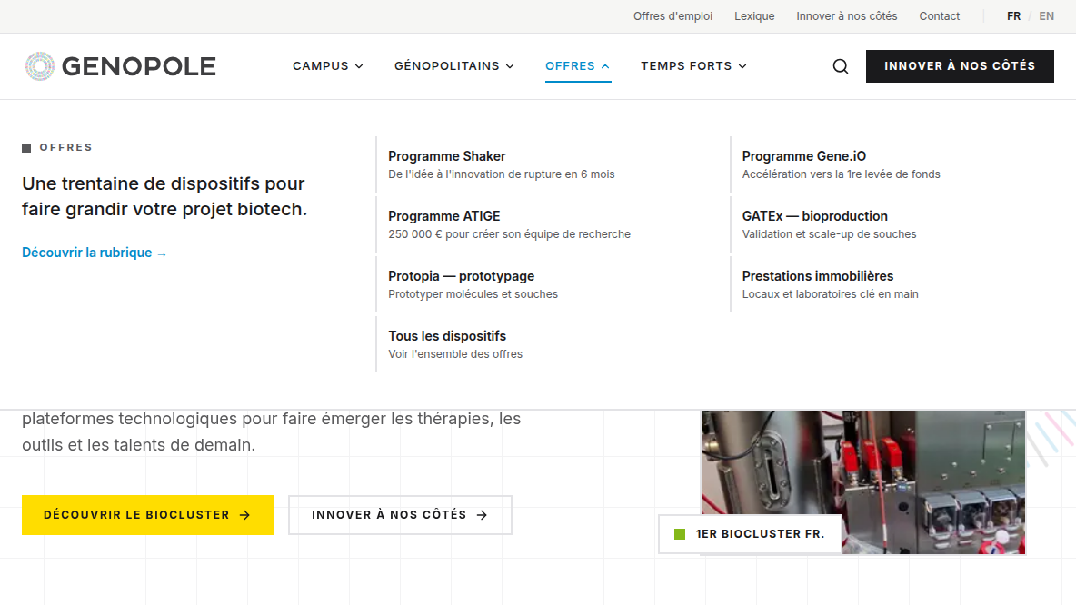 Méga-menu structuré par univers