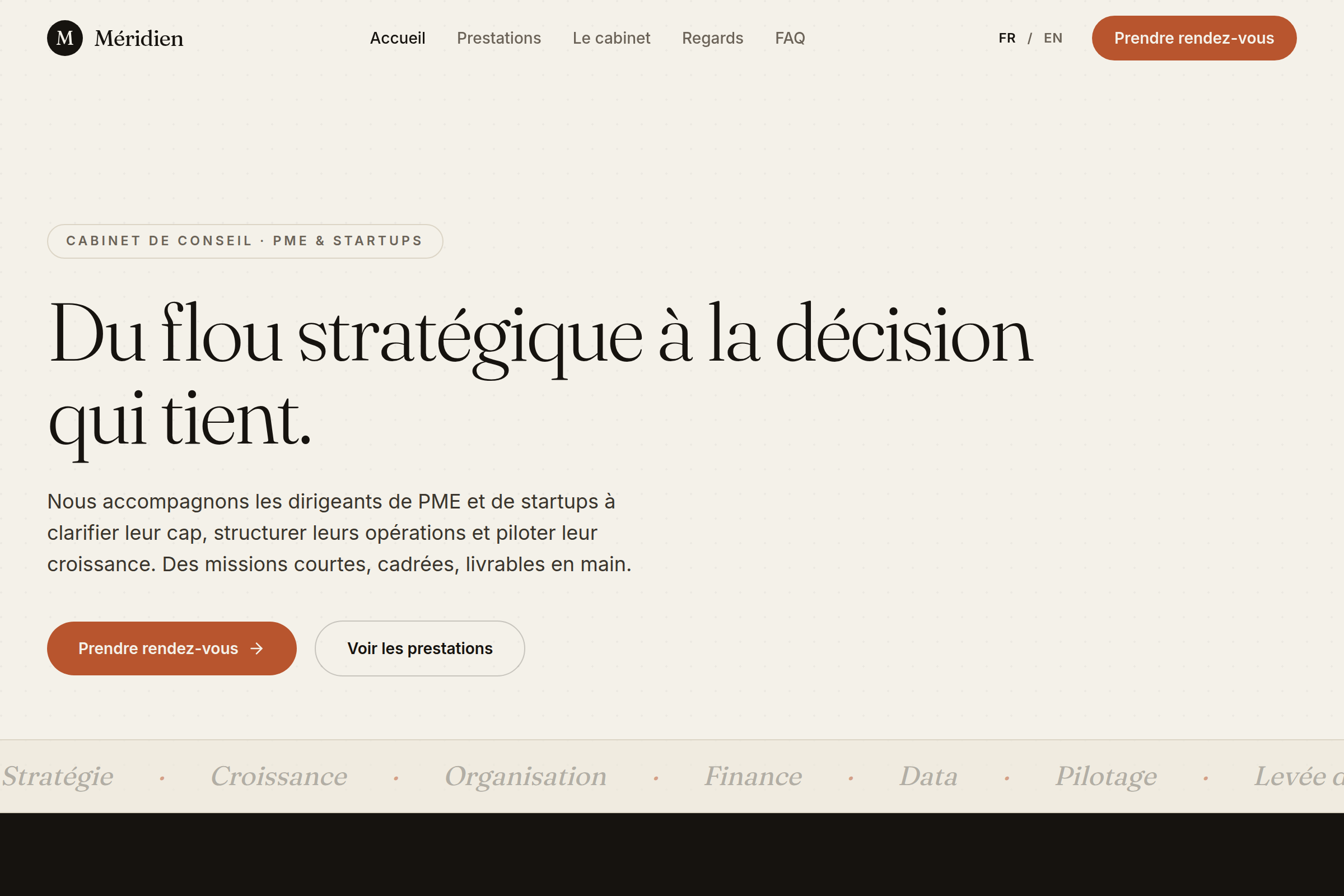 Héro éditorial : le positionnement en une phrase