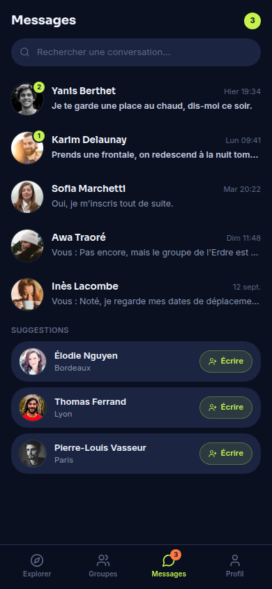 Conversations avec badges de messages non lus