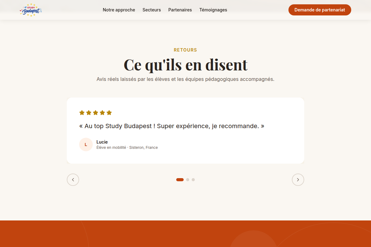Témoignages d'écoles partenaires avec notes et avis
