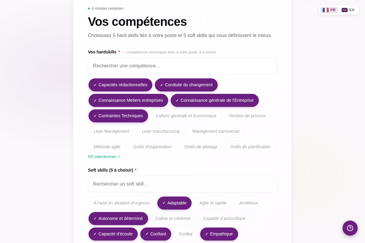 Étape compétences : 5 hard skills et 5 soft skills choisis en quelques clics